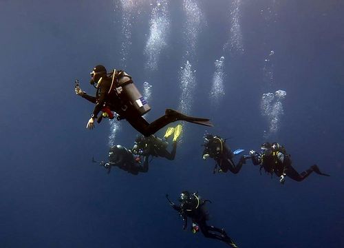 PADI Advanced Open Water Diver Course in Hurghada 