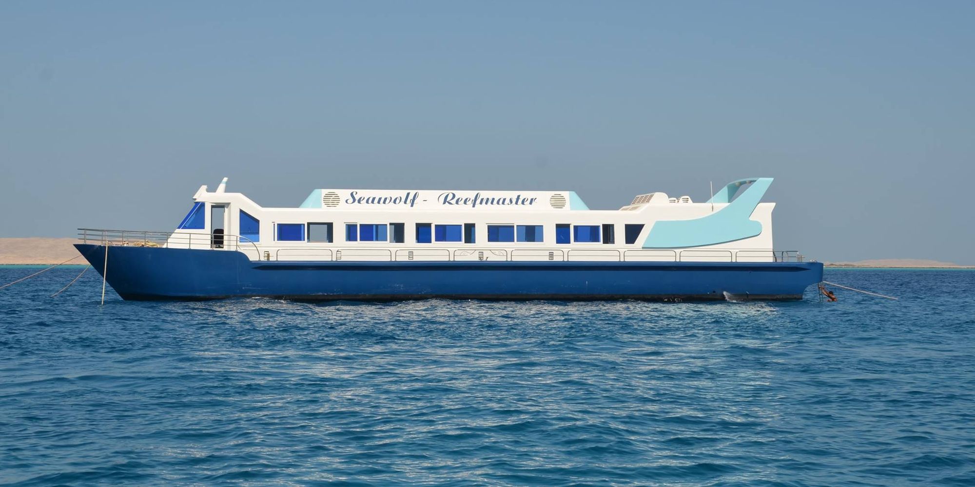 diamond friendly Fifty Excursie cu barca pe fundul sticlei Hurghada | Semi-submarin cu snorkeling
