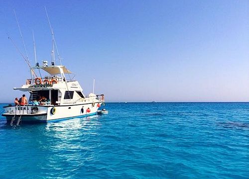 Didžiųjų žaidimų žūklė El Gouna: Žvejybos laivas - Privati jachtų frachtavimo sutartis 