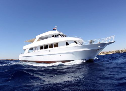 Excursie privată cu barca de la Hurghada 