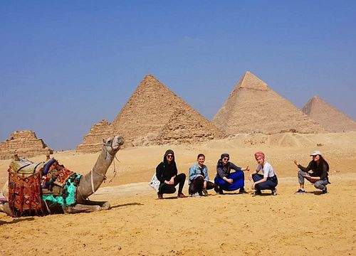 Excursie privată la Piramidele din Giza, Memphis și Sakkara de la Hurghada 
